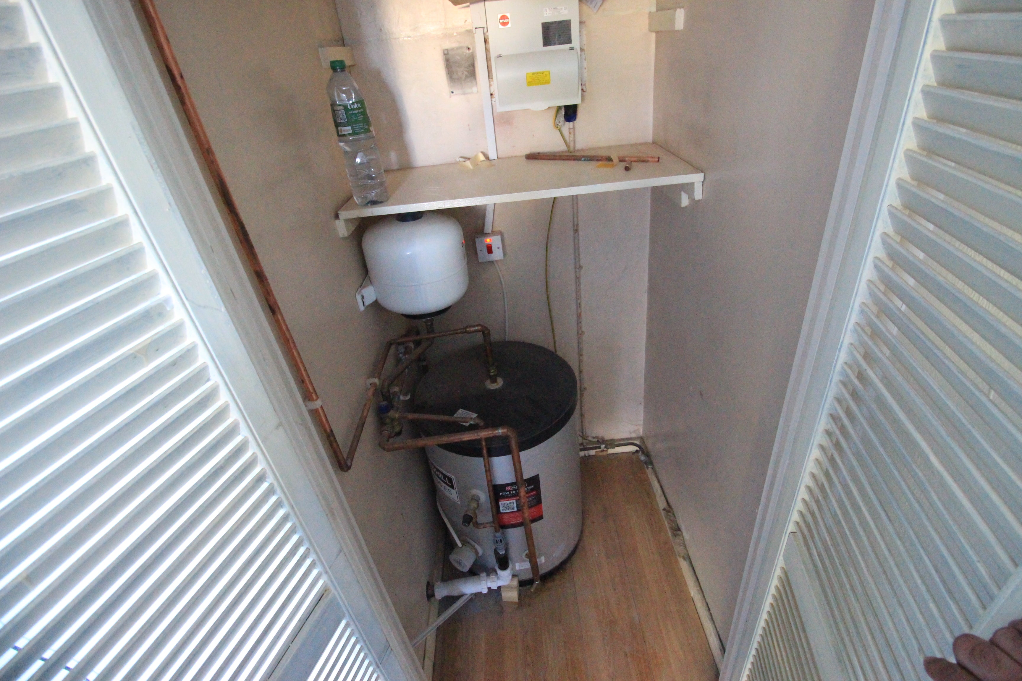 Flat Coldharbour Lane in Greater London