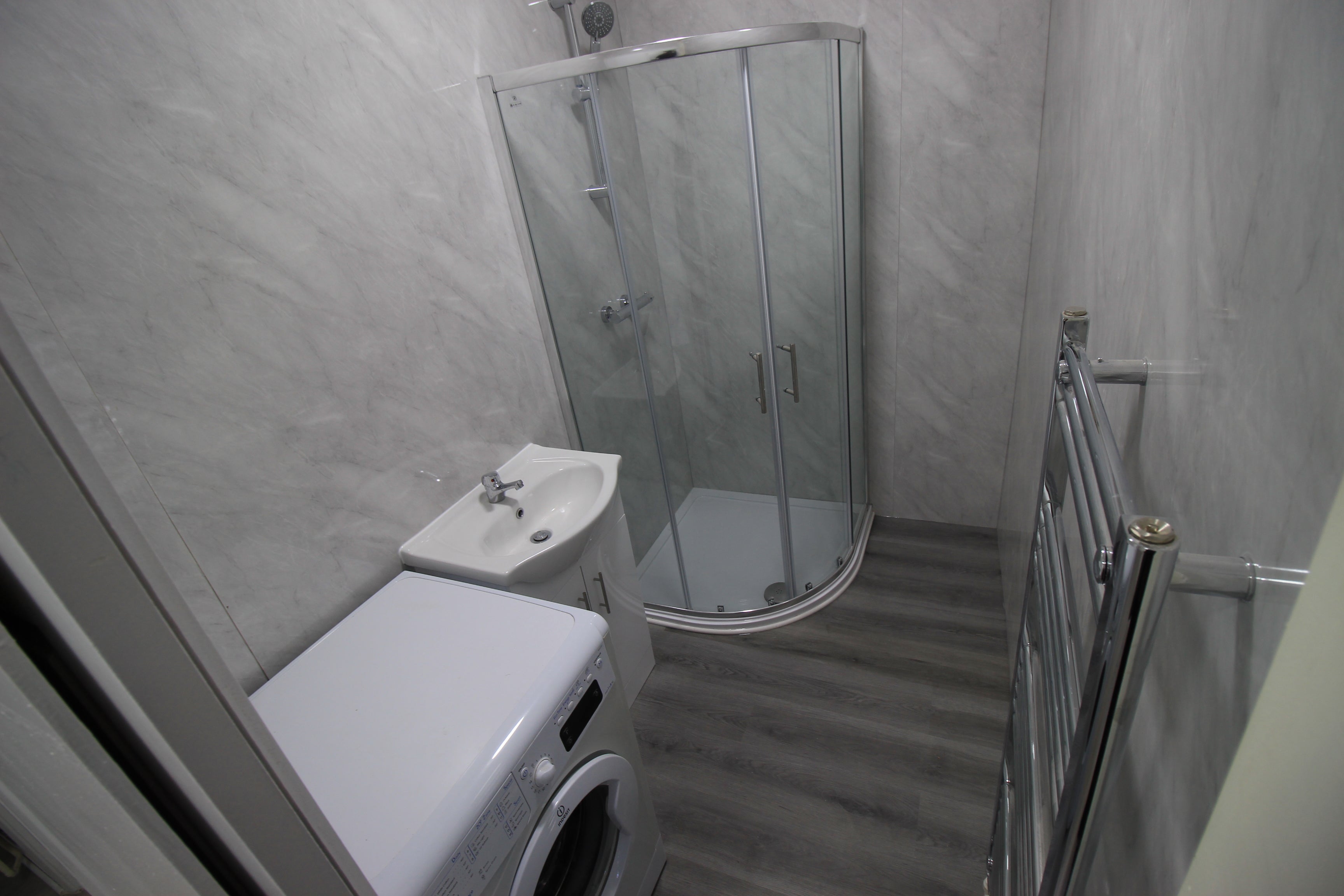 Flat Coldharbour Lane in Greater London