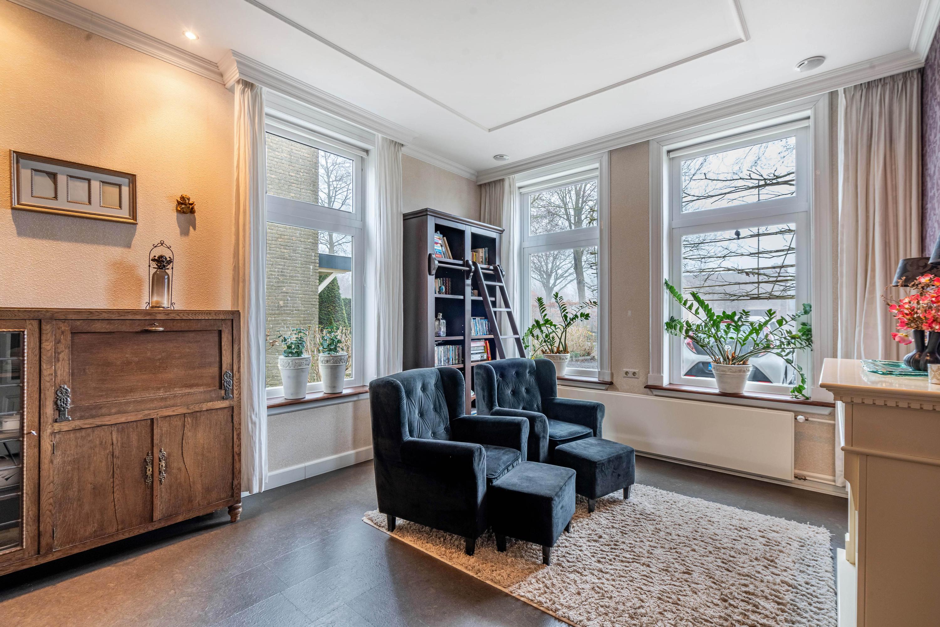 Vrijstaande woning te koop: Oudewal 46, Warmenhuizen
