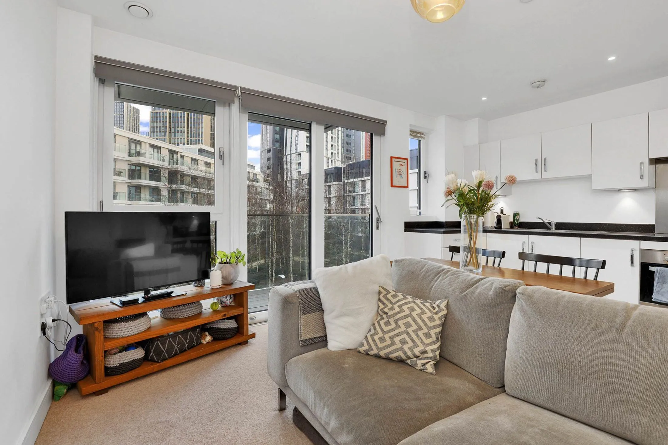 Flat Hebden Place in Greater London