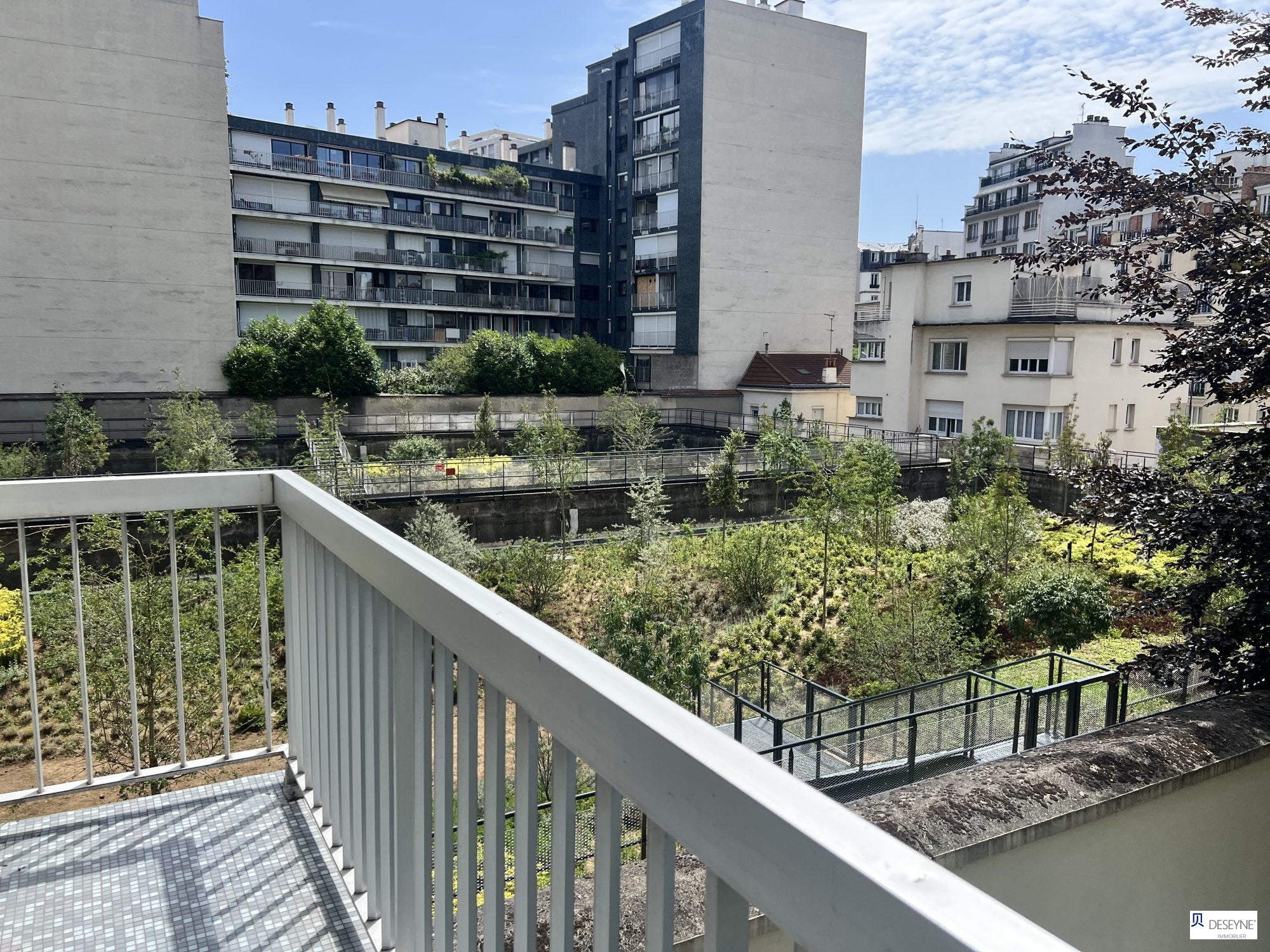 Appartement Rue Yvart à Paris