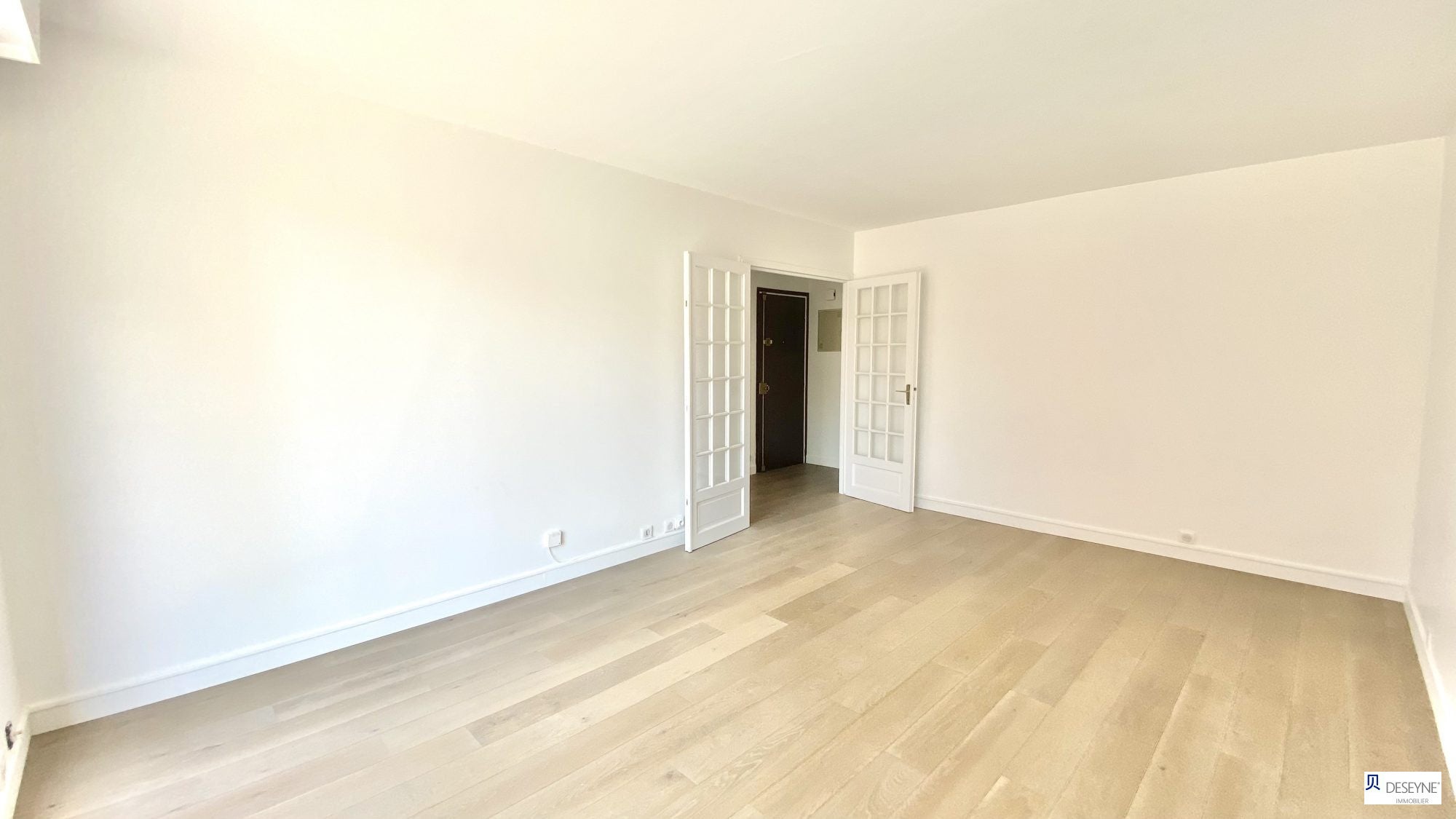 Appartement Rue Yvart à Paris