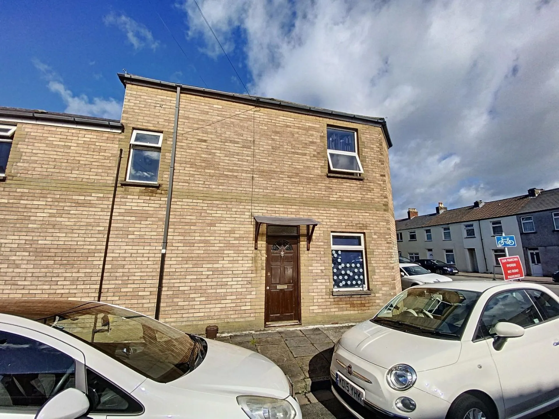 House Cathays Terrace in Cardiff