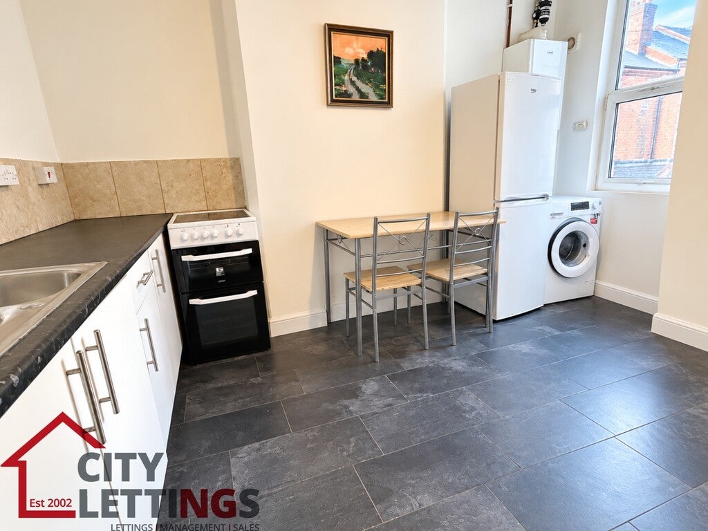 Flat Alfreton Road in Nottingham
