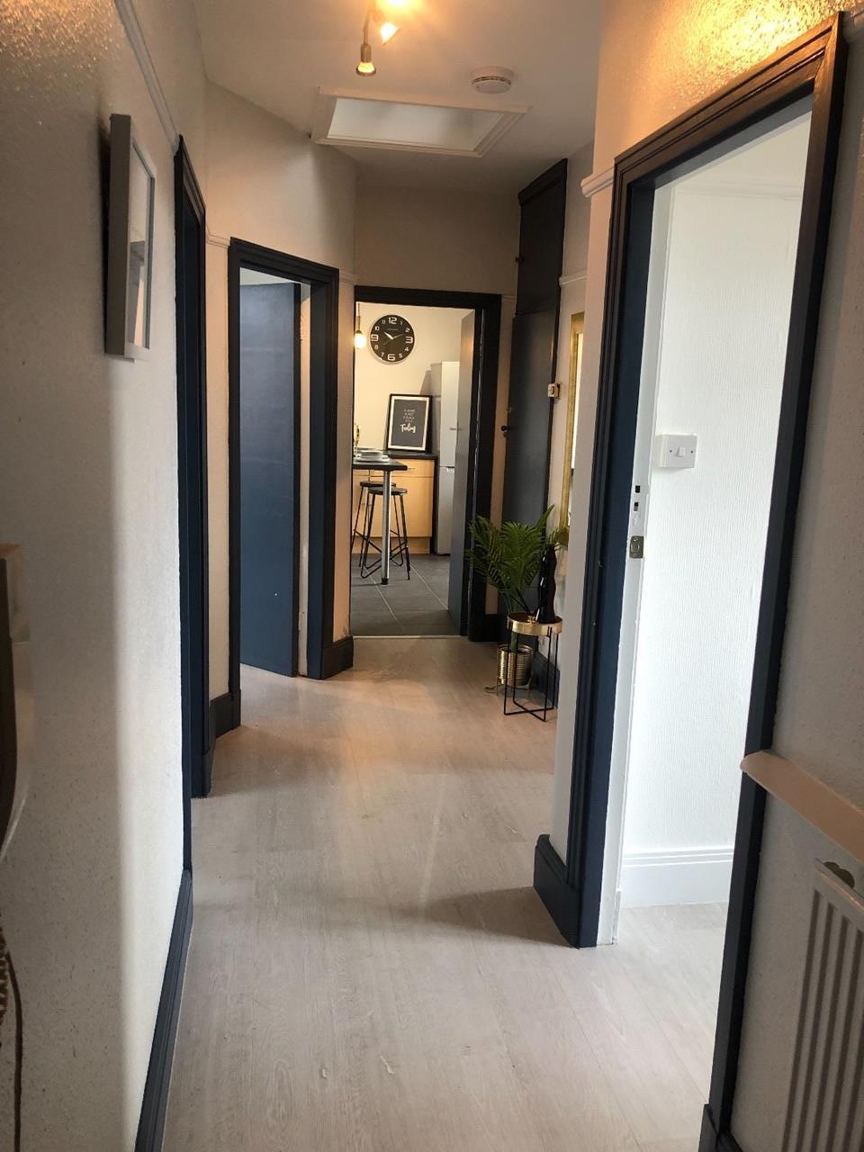 Flat Northfield Avenue in Greater London
