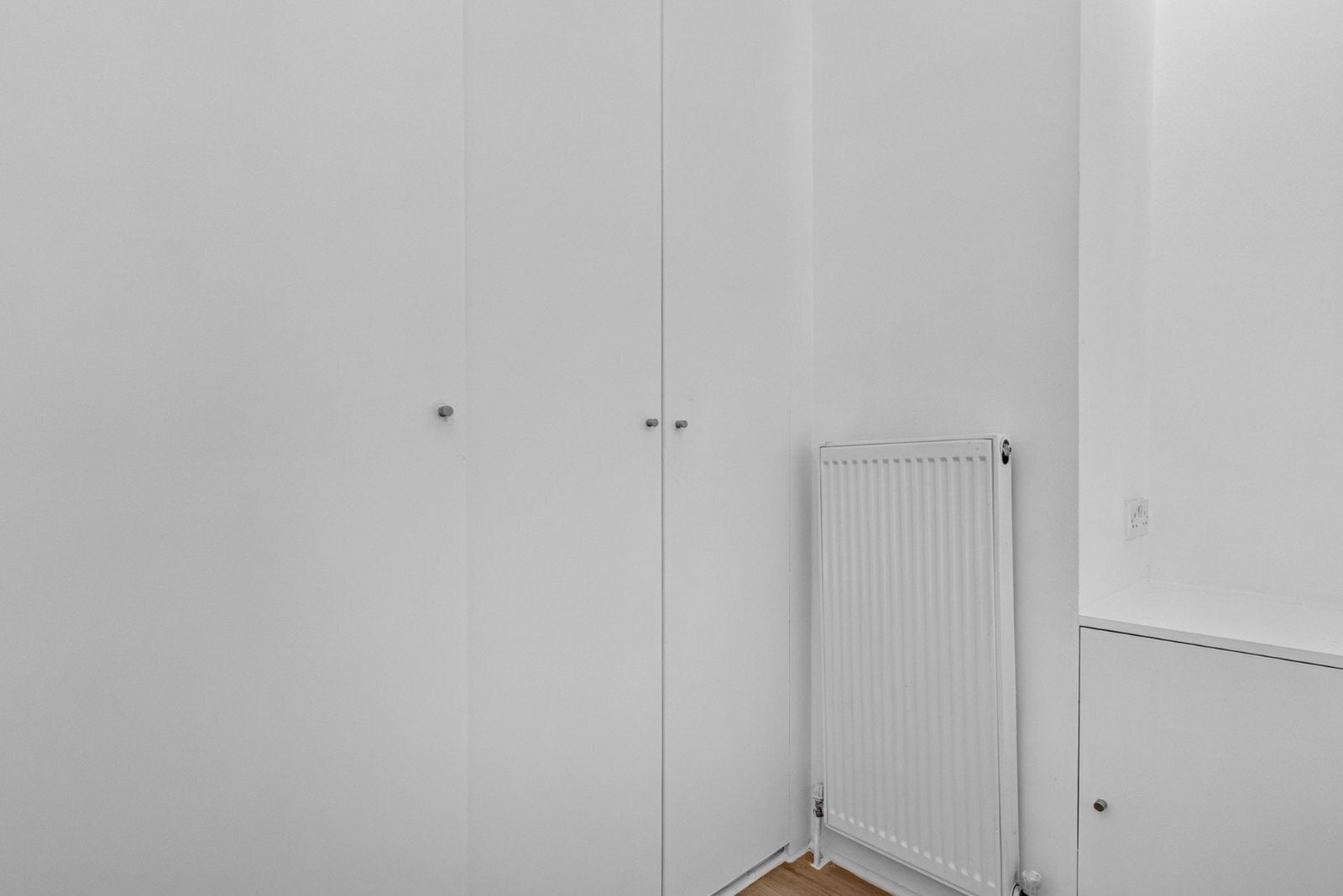 Flat Pembridge Gardens in Greater London