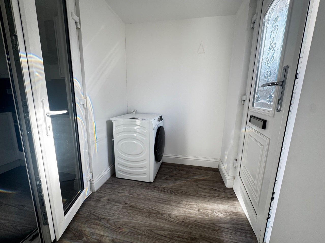 Flat Tamworth Lane in Greater London