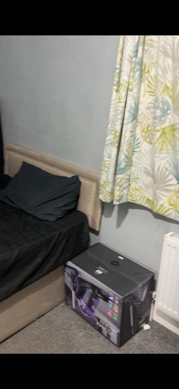Room Aviary Street in Leeds