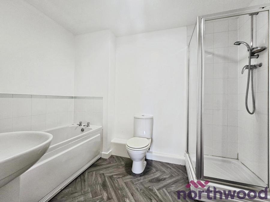 Flat Delamere Street in Crewe