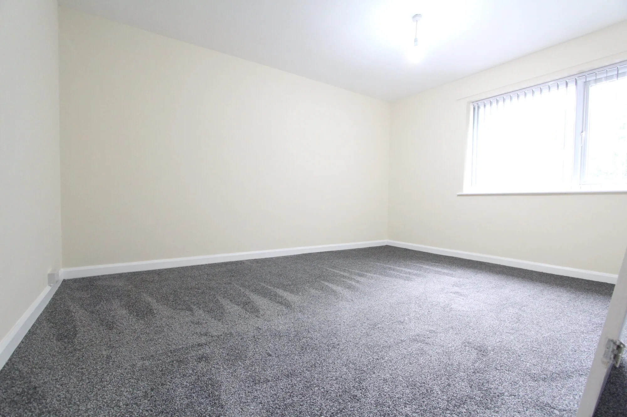 Flat Littlemoor Centre in Chesterfield