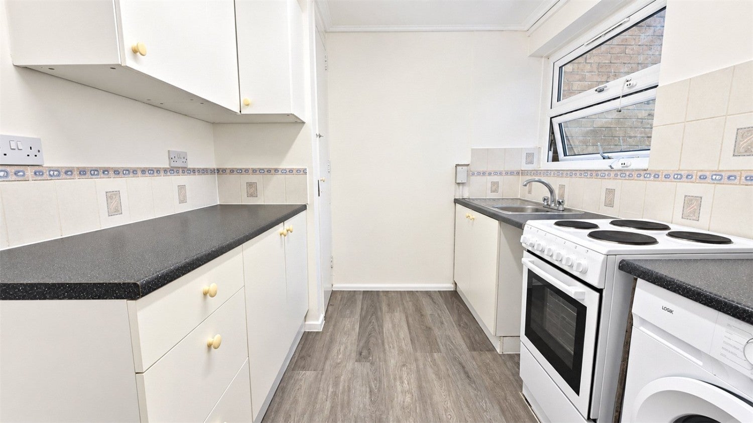 Flat Chelsea Close in Greater London