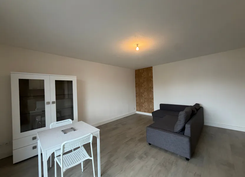Flat Rue Jean Jaurès in Beuvrages