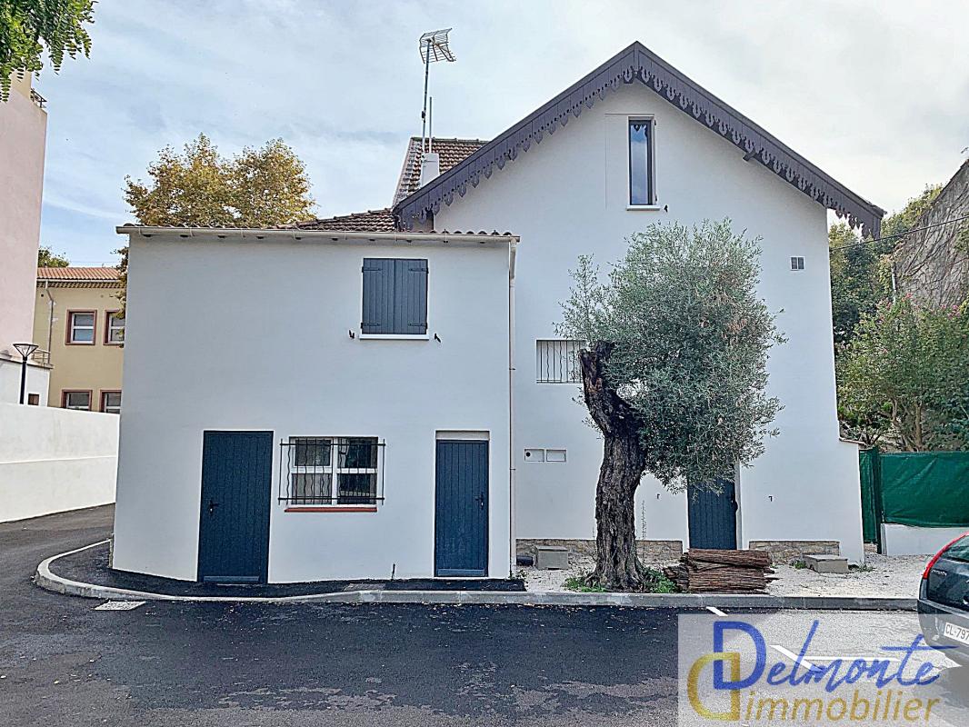 House Boulevard du 4 Septembre in La Seyne-sur-Mer