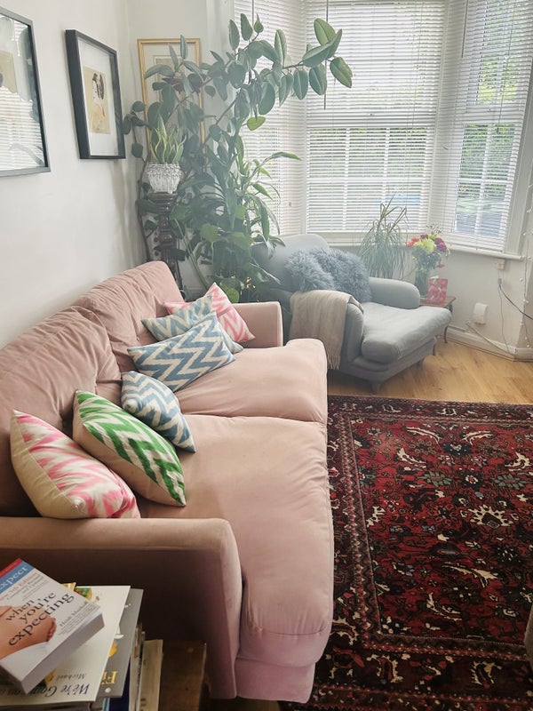 Room Dalmally Road in Greater London