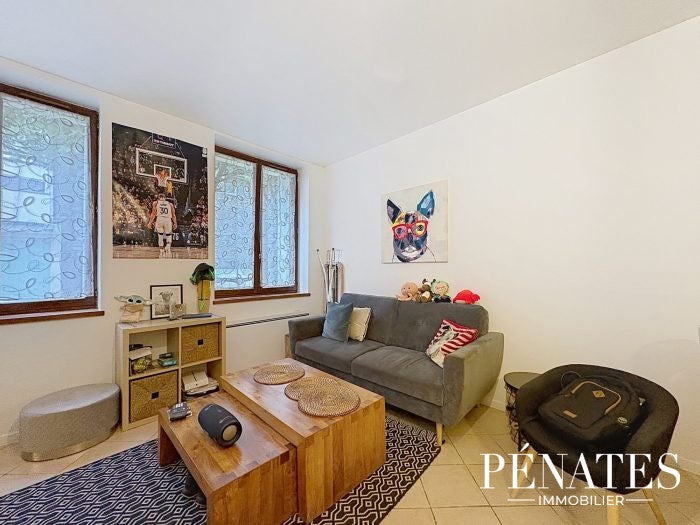 Flat Rampe Cauchoise in Rouen