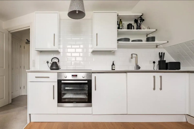 Flat St Mark's Rise in Greater London