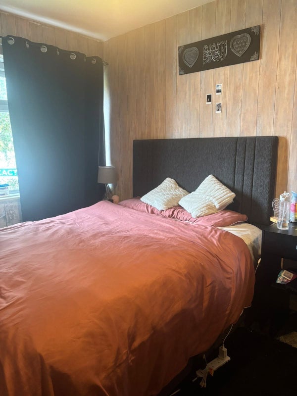 Room Brantley Road in Birmingham