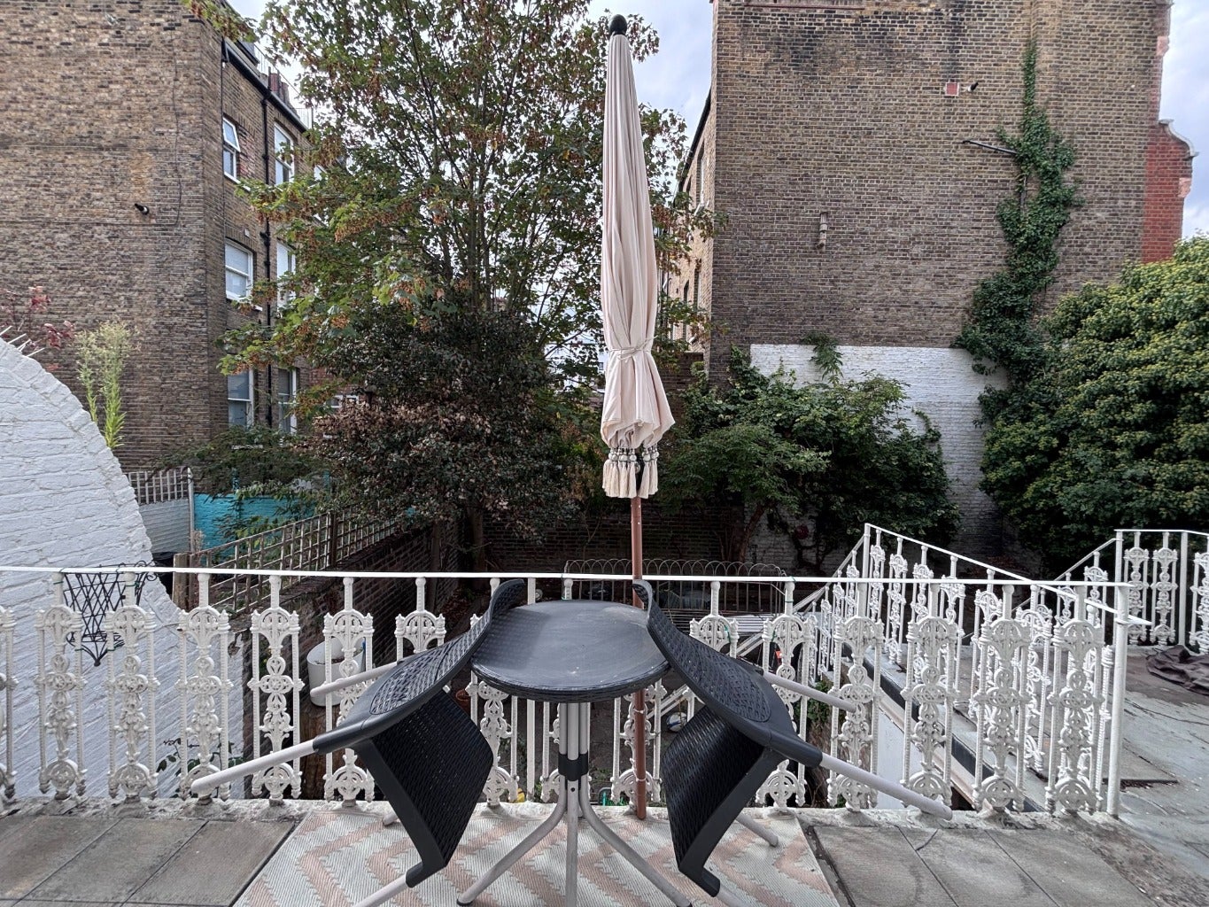Flat Fairholme Road in Greater London