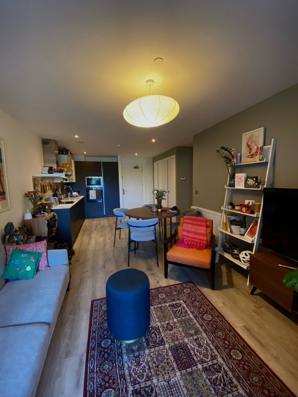 Flat Waterview Lane in Salford