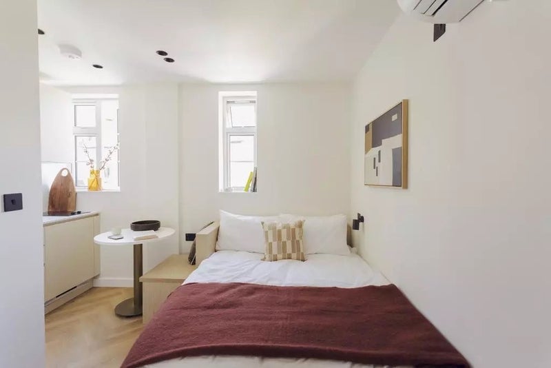 Flat Wilton Road in City of Westminster