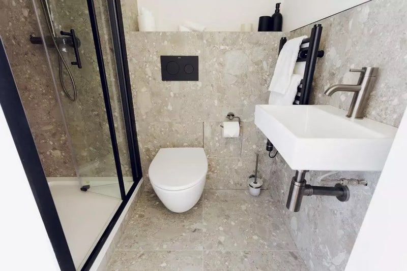 Flat Wilton Road in City of Westminster