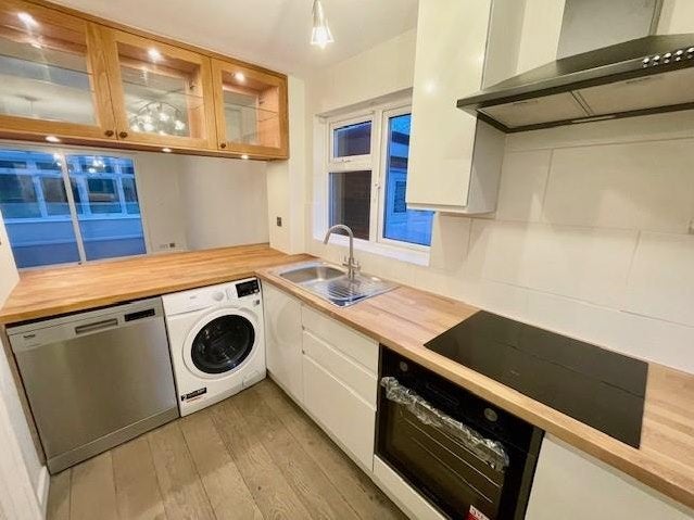 House Hillcroft in Brighton
