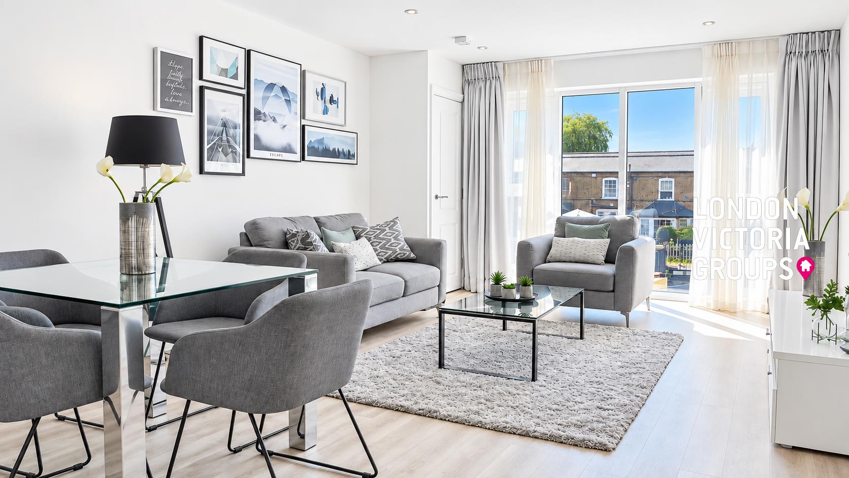 Flat Waterloo Road in Greater London