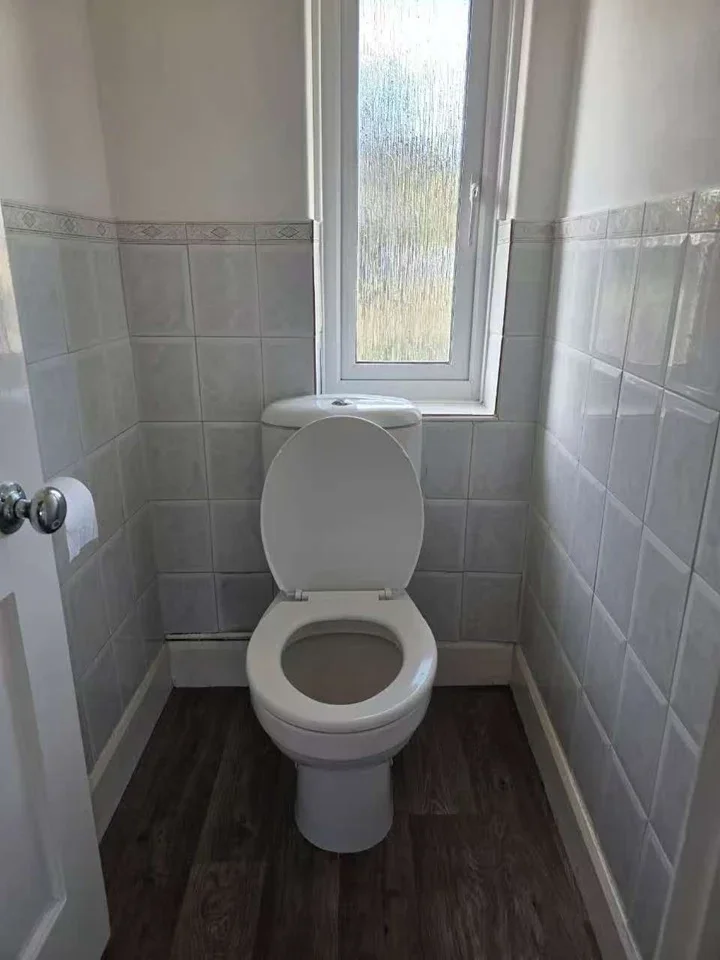 House Darcy Avenue in Greater London