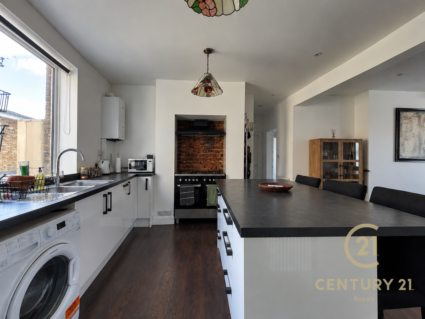 Flat Surbiton Road in Greater London