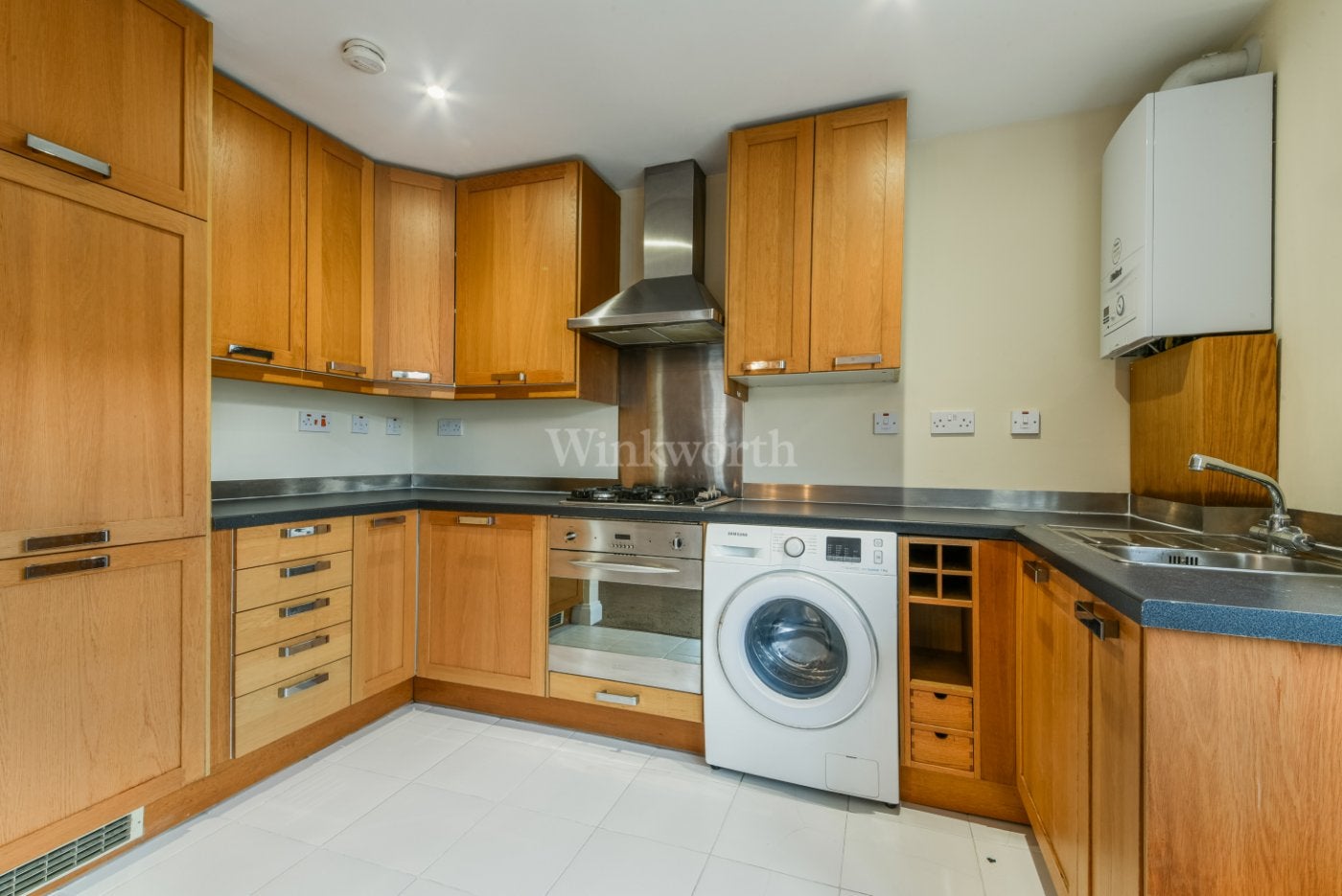 Flat Birkbeck Road in Greater London
