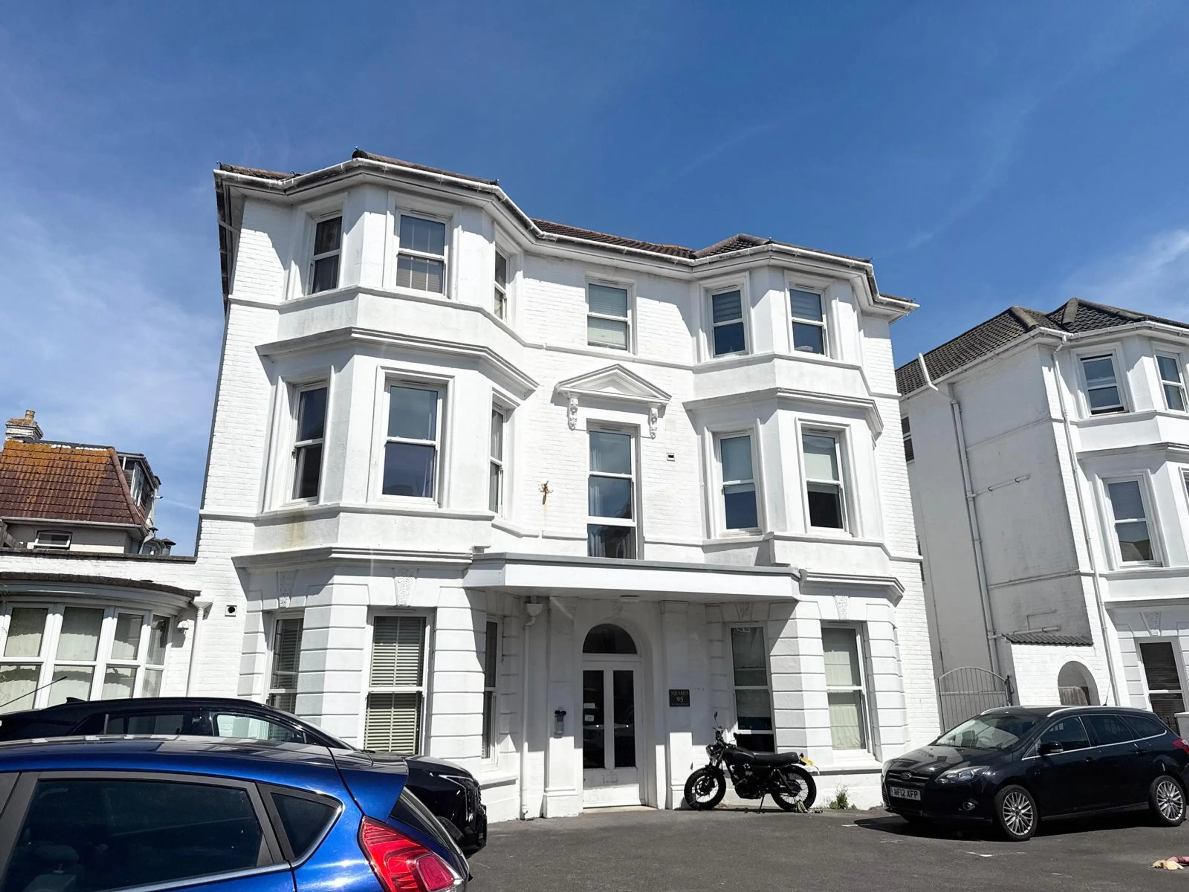 Flat Saint Michaels Road in Bournemouth