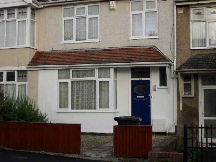 House Keys Avenue in Bristol