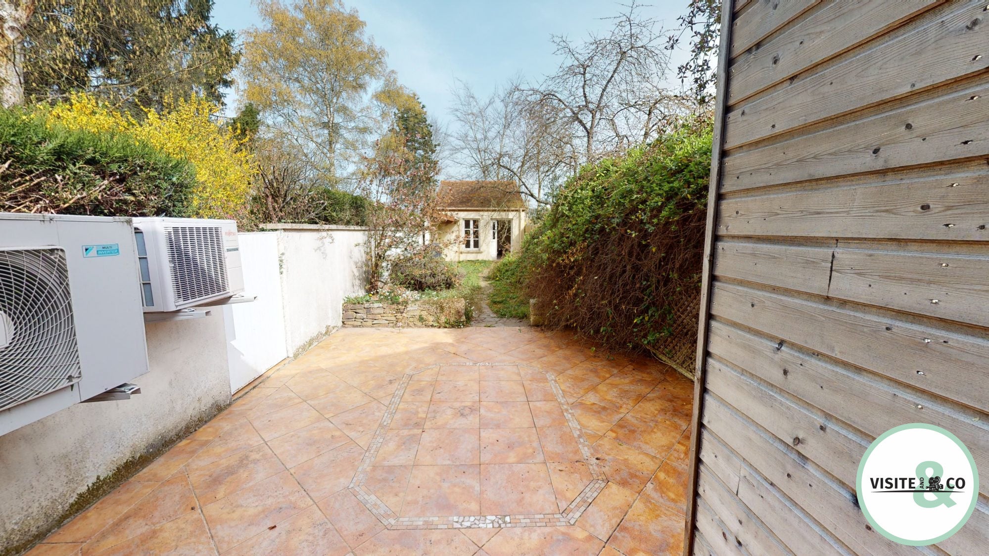 House D 255 in Esson