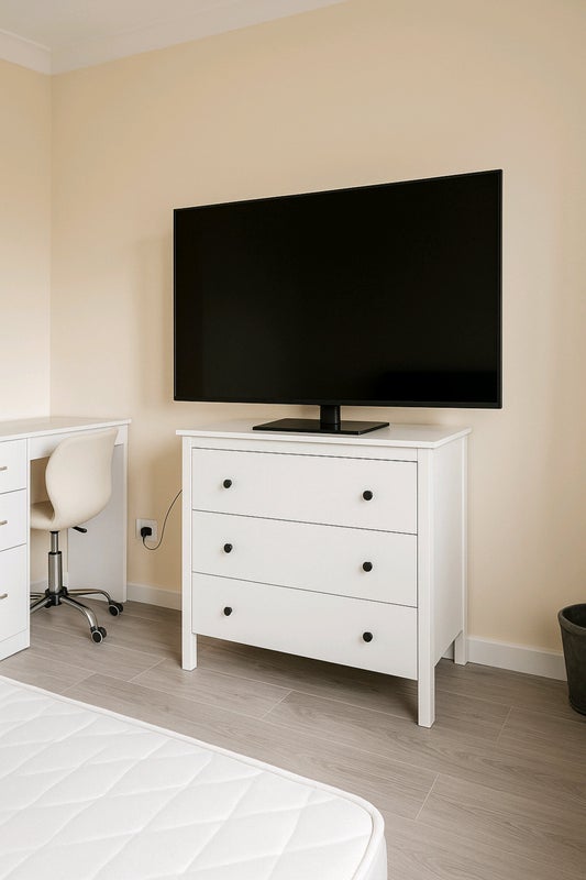 Room Fallowfields Drive in Greater London
