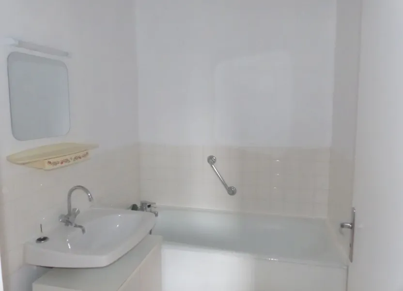 Flat Rue Alain Mimoun in Cosne-Cours-sur-Loire