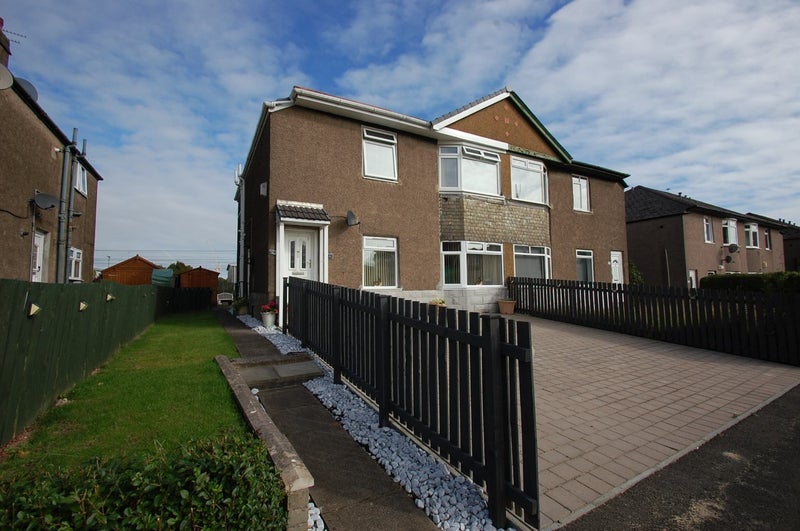House Chirnside Road in Glasgow