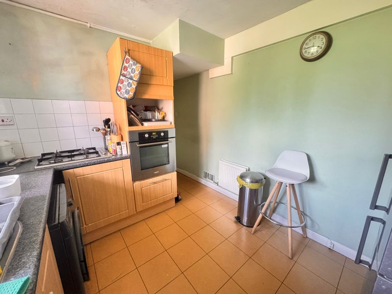 Room The Curve in Greater London