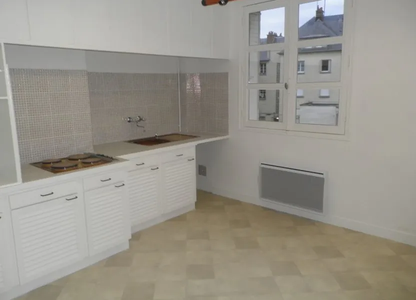 Flat Rue le Féron in Compiègne