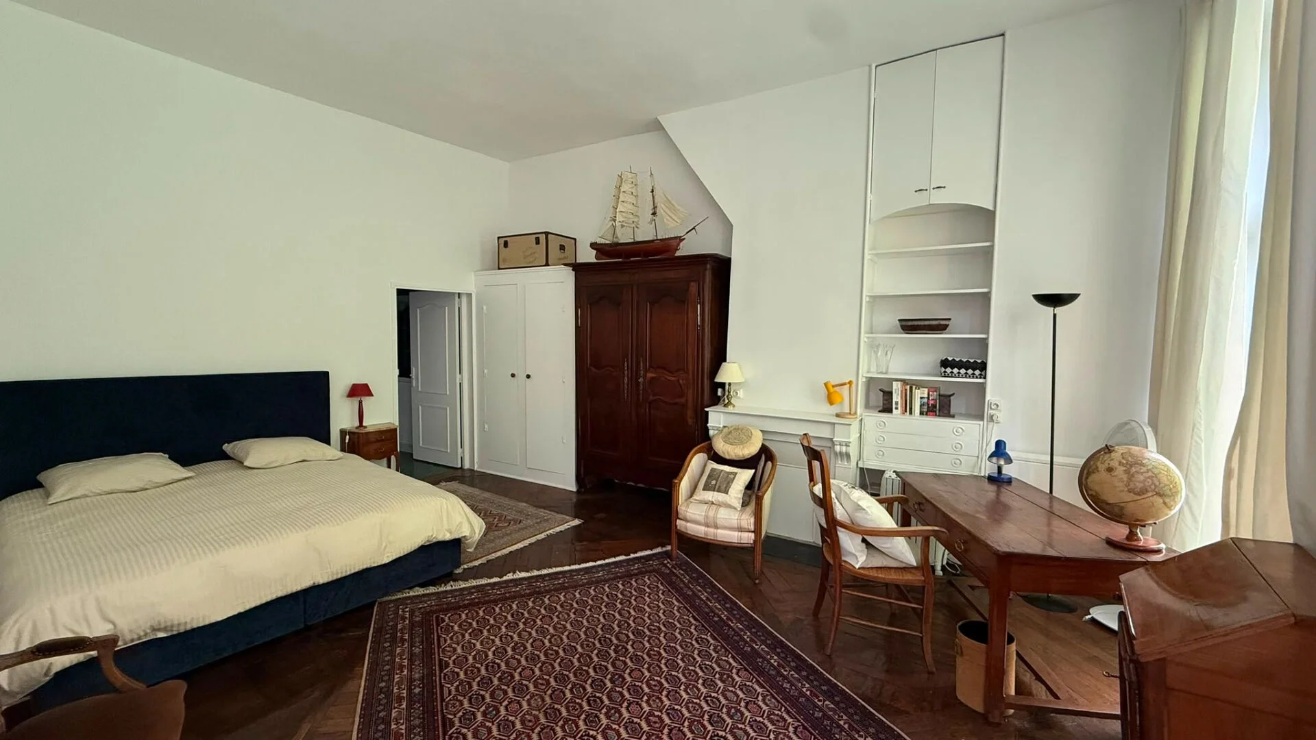 Flat Rue Saint-Sauveur in Paris