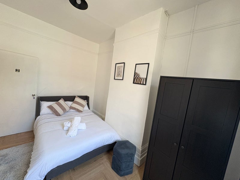 Room Camden High Street in Greater London