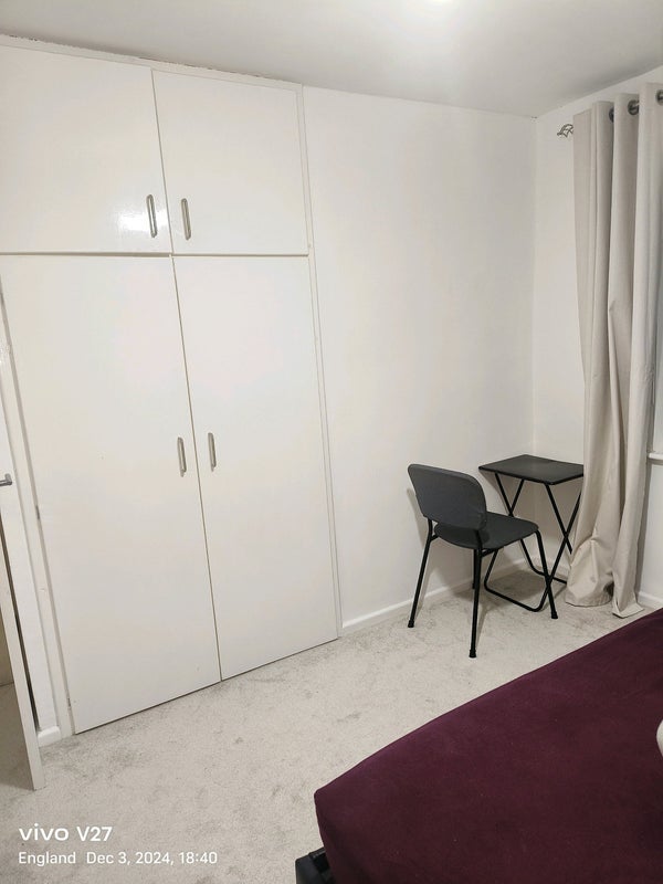Room England Crescent in Royal Leamington Spa