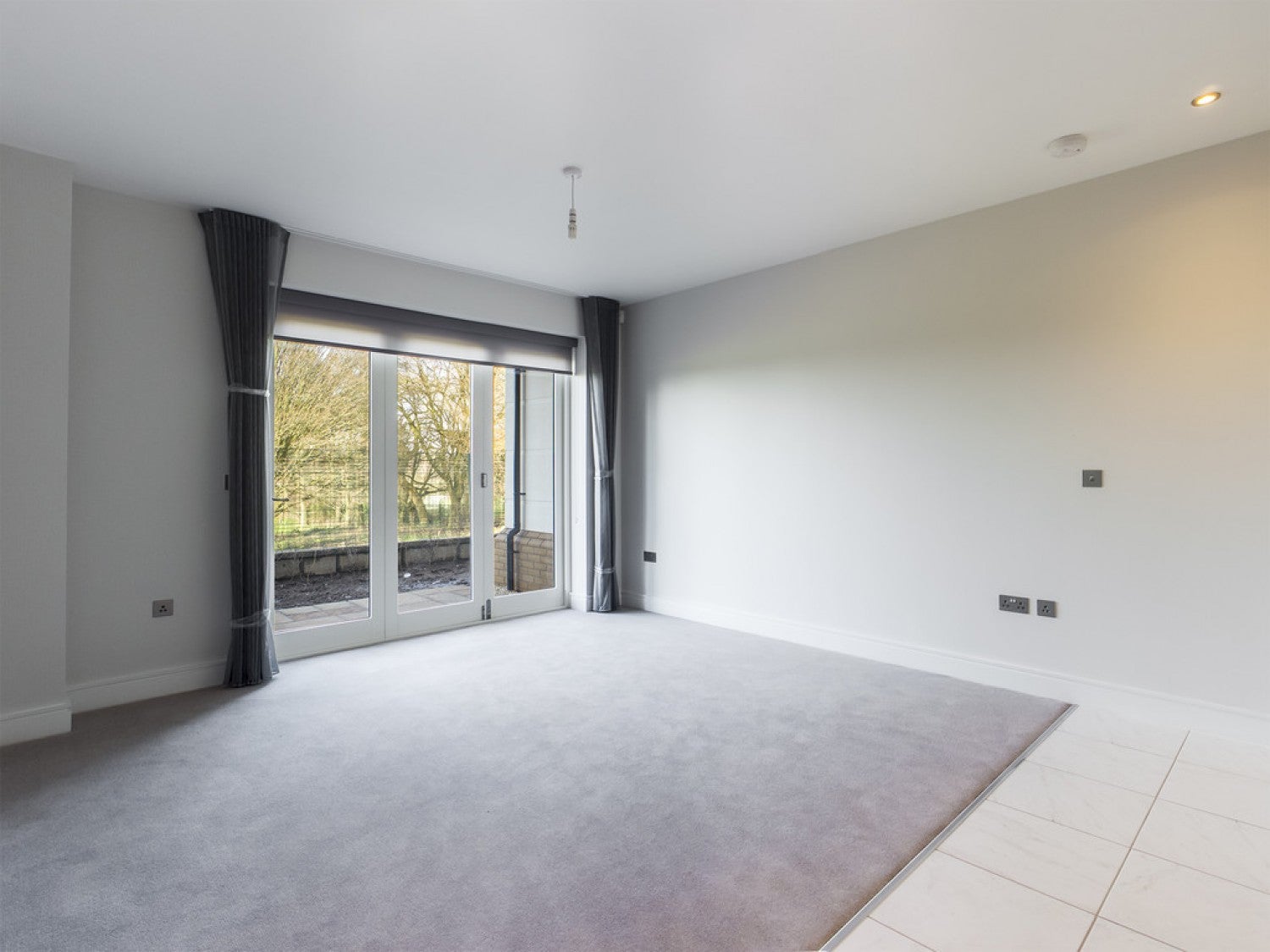 Flat Almond Avenue in Royal Leamington Spa