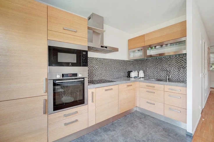 Appartement Rue Pierre Dupont à Suresnes
