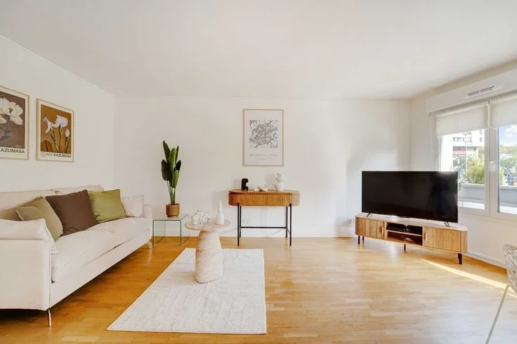 Appartement Rue Pierre Dupont à Suresnes