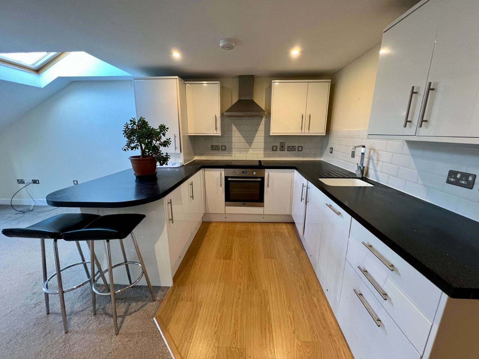Flat Wycliffe Drive in Leeds