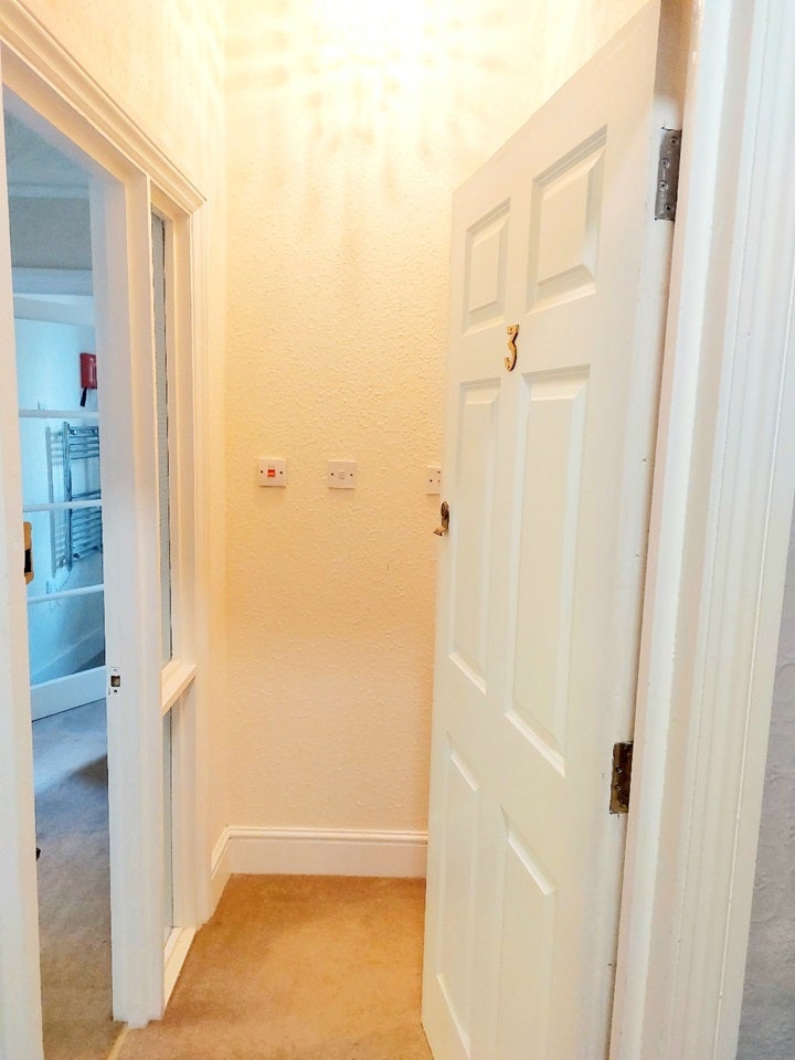Flat Upper Grosvenor Road in Tunbridge Wells