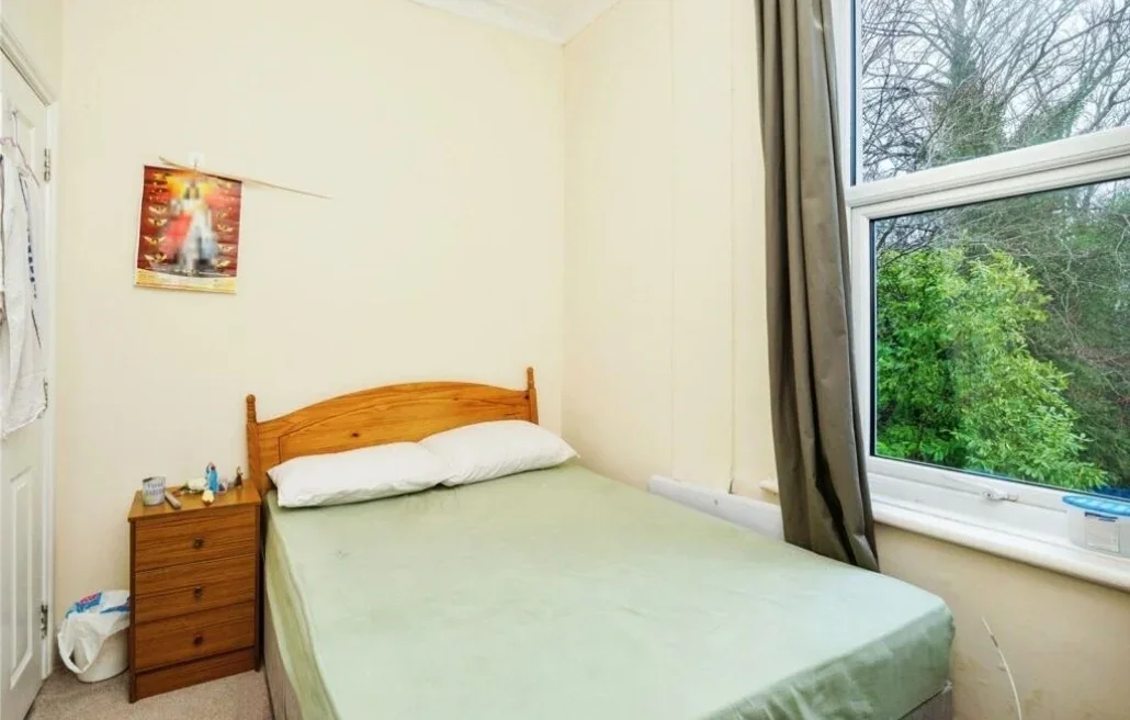 Flat Upper Grosvenor Road in Tunbridge Wells