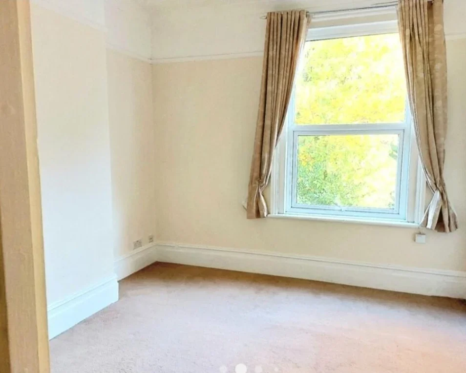 Flat Upper Grosvenor Road in Tunbridge Wells