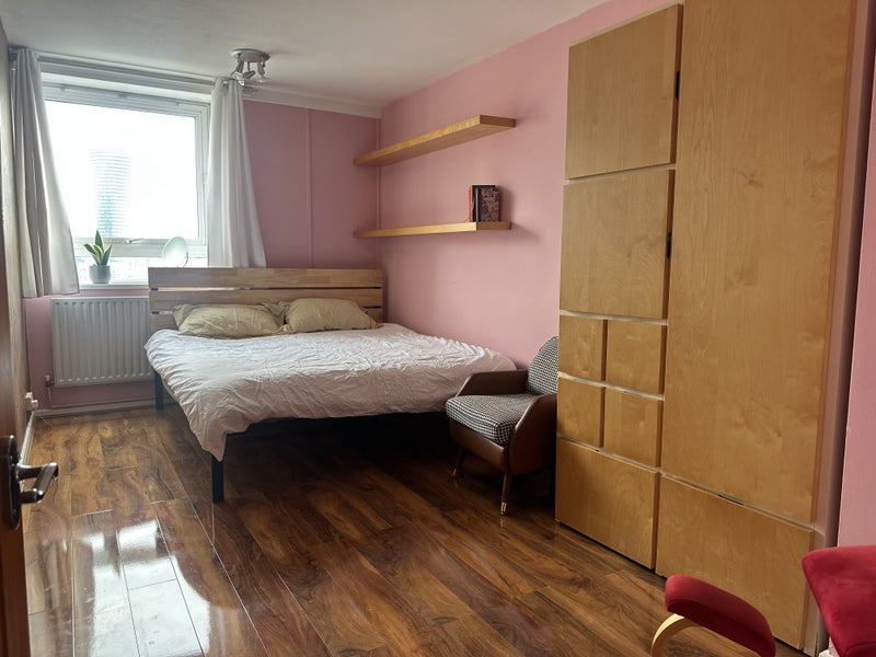 Room The Quarterdeck in Greater London