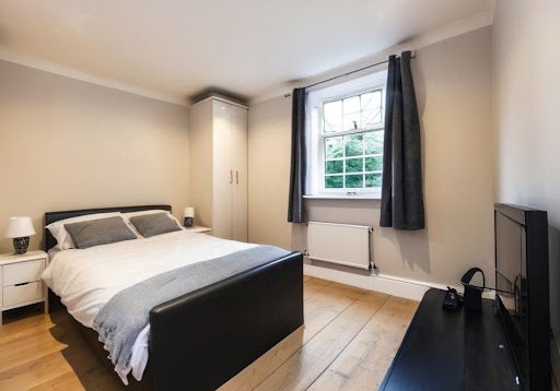 Flat Connaught Square in City of Westminster